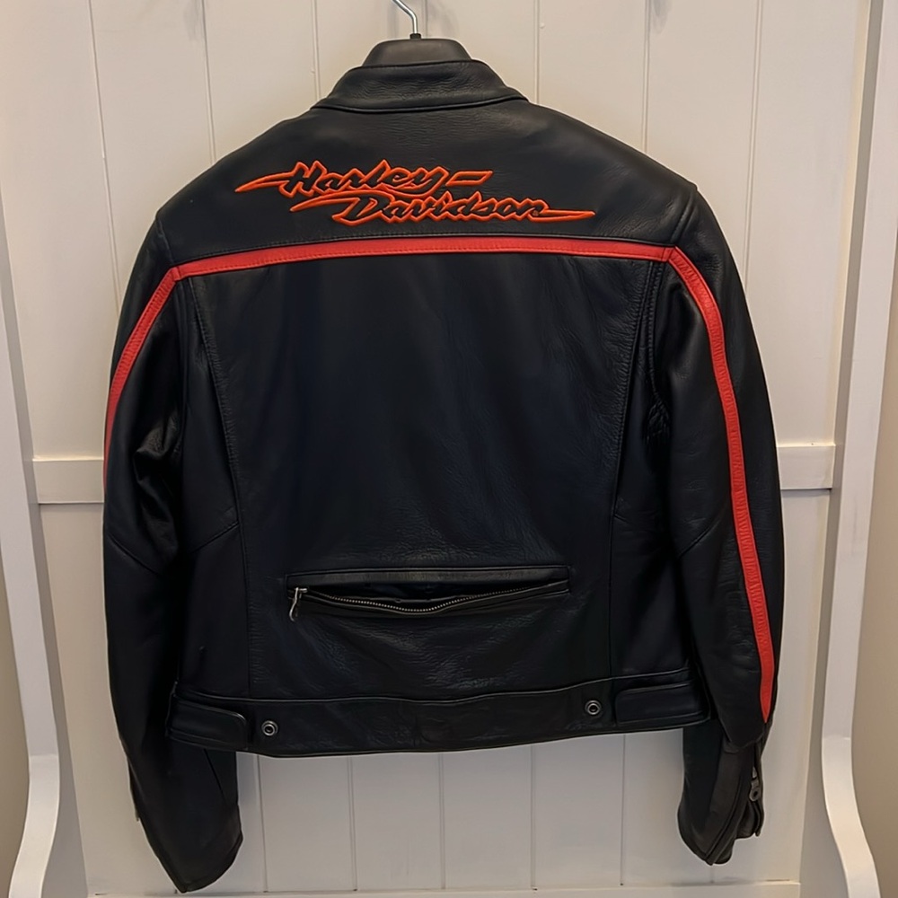 Harley Davidson Leather Riding Jacket - Picture 5 of 12